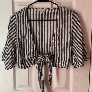 American eagle blouse
